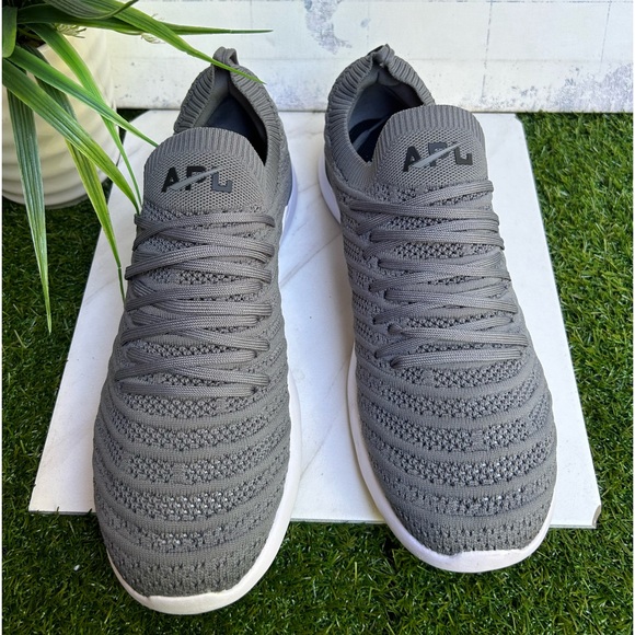 APL TechLoom Wave hybrid Running shoe size women 11.5 - Picture 7 of 16